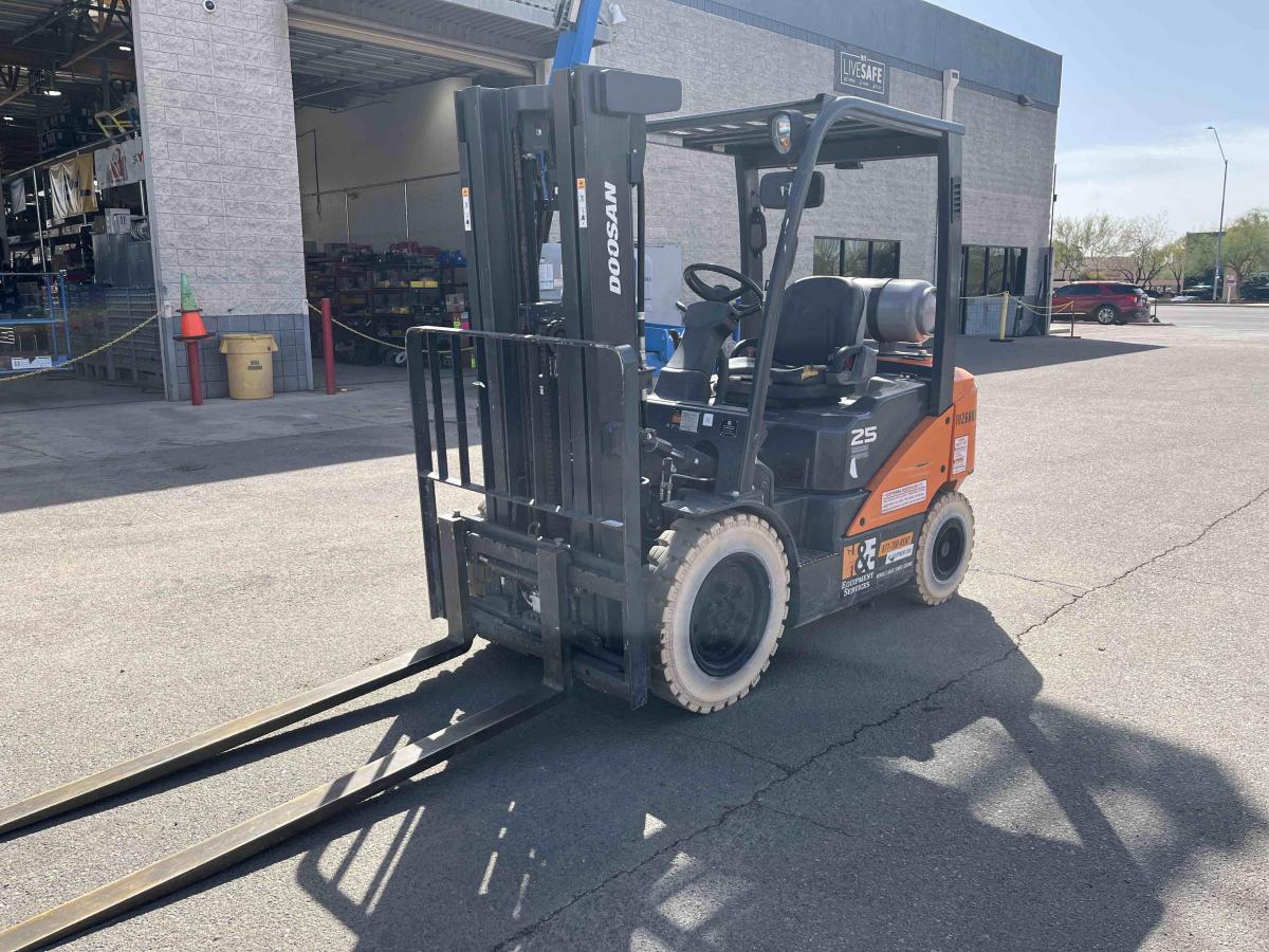 2019 Doosan G25N-7