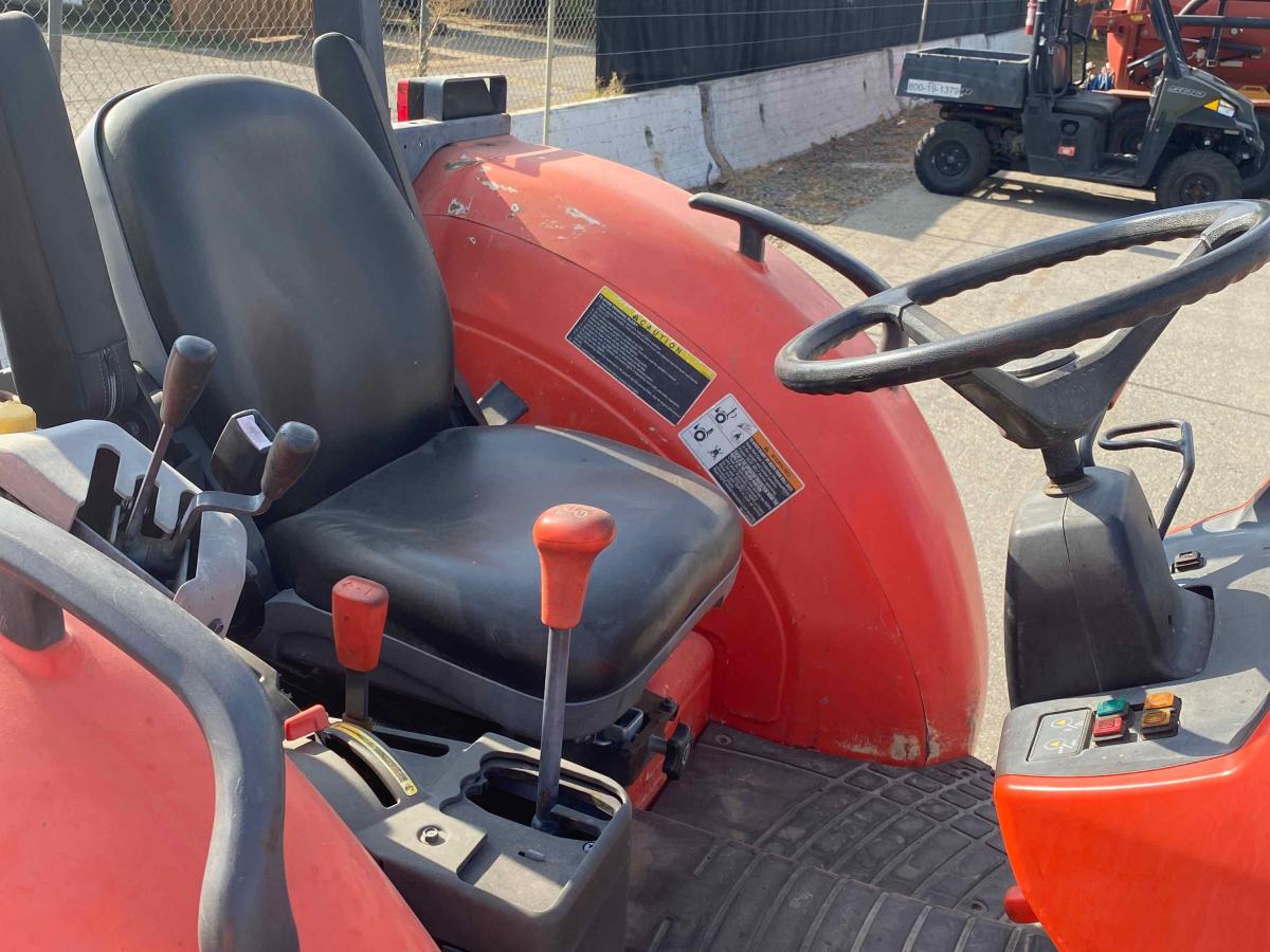 2017 Kubota M6060