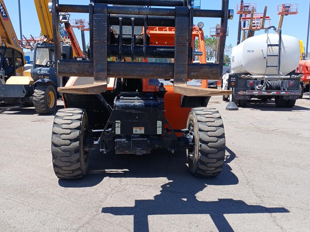 2018 JLG G5-18A