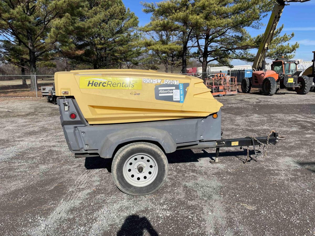2017 Atlas Copco XAS 400