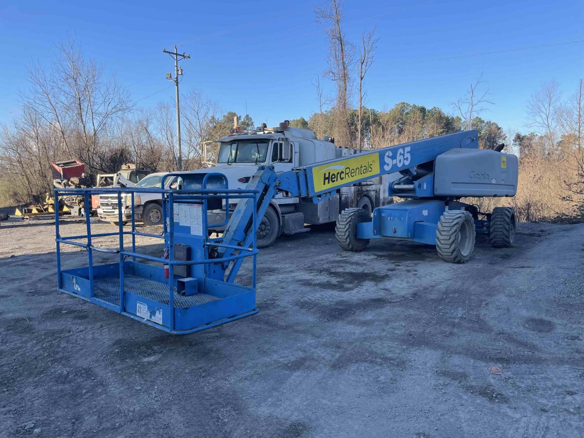 2010-genie-s-65-used-telescopic-boom-lift-in-madison-al-id-209743