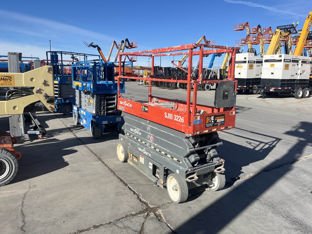 2017 Skyjack SJ3226-3