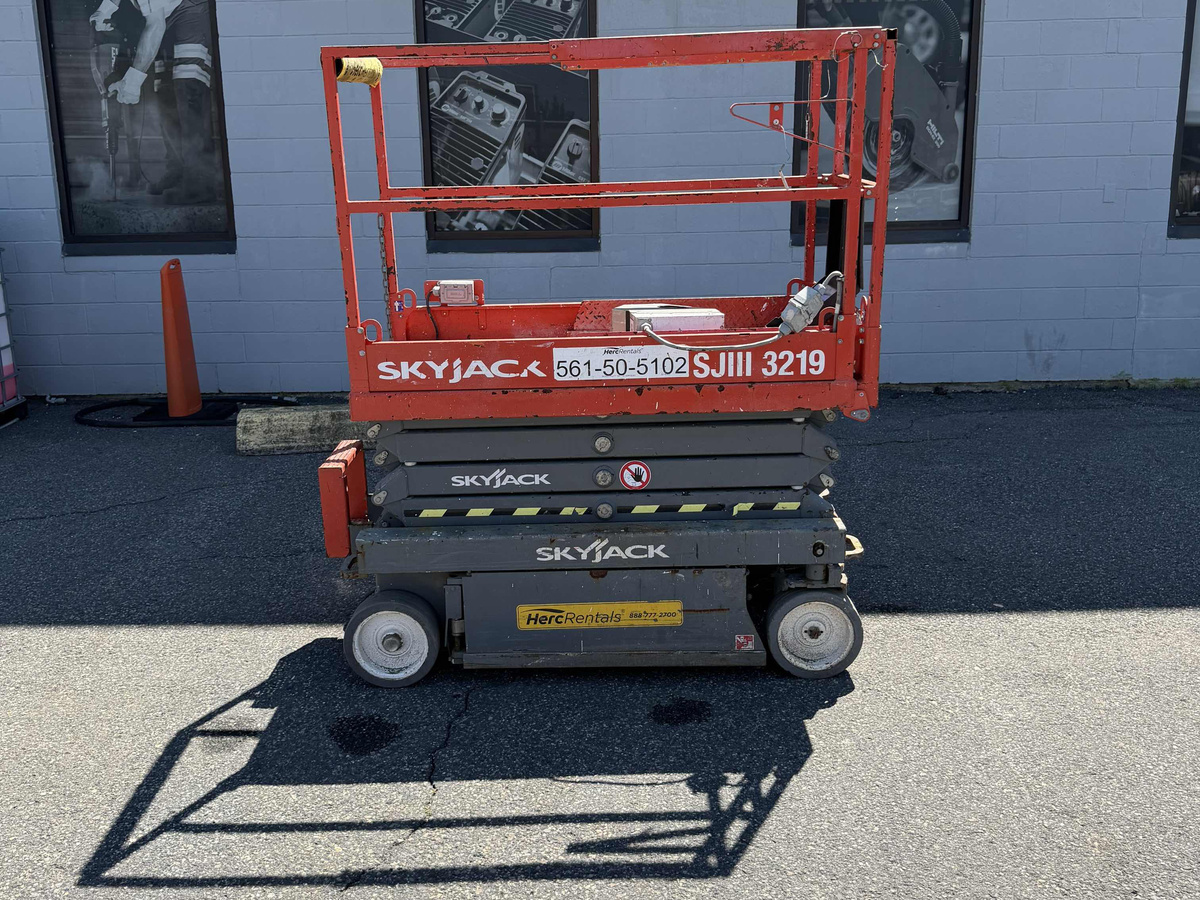 2019 Skyjack SJ3219