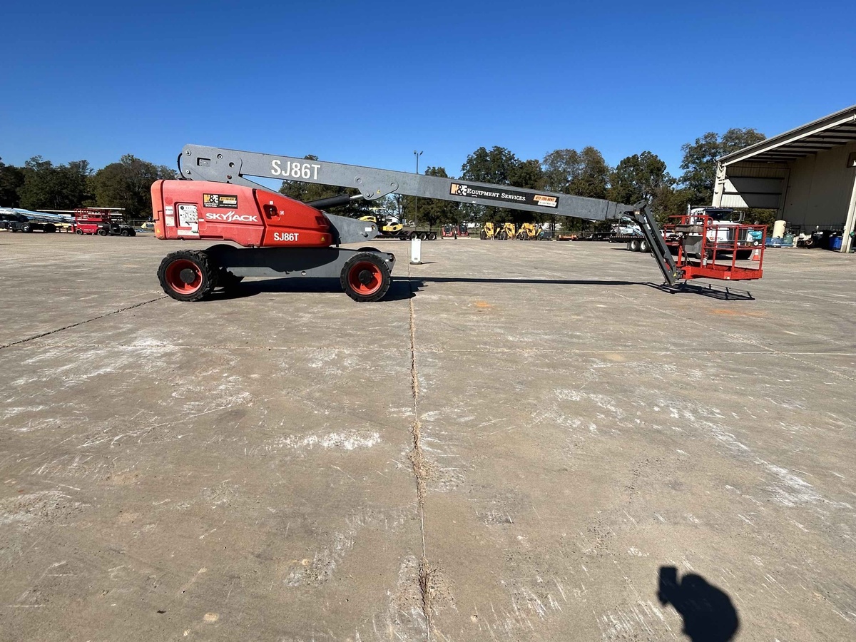 2018 Skyjack SJ86 T