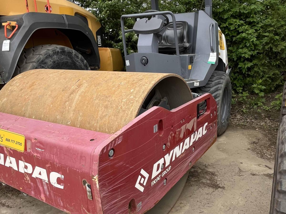 2018 Dynapac CA1400D