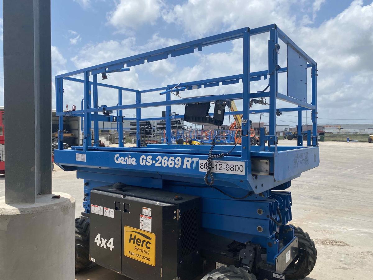 2016 Genie GS-2669 RT