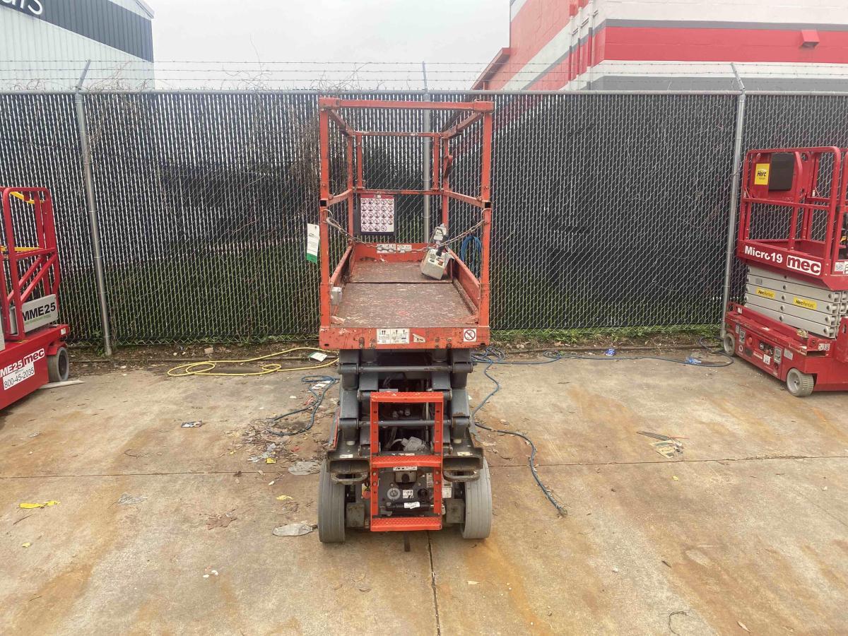 2016 Skyjack SJ3226