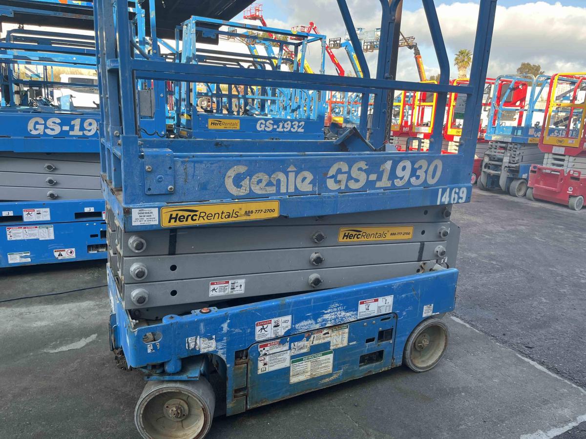 2020 Genie GS-1930