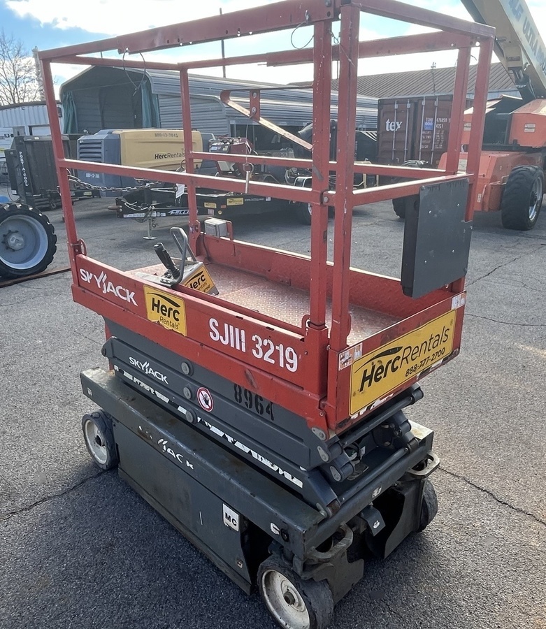 2017 Skyjack SJ3219-7