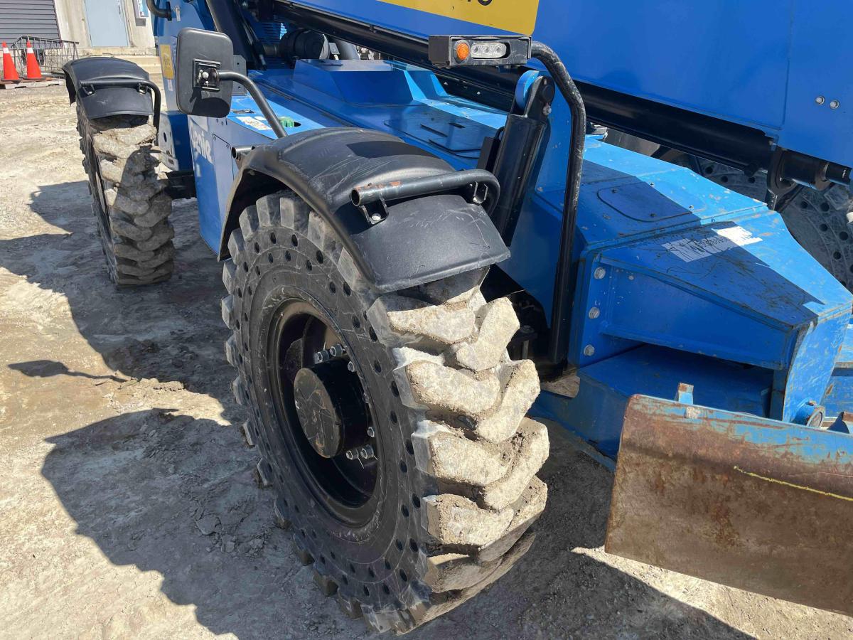 2019 Genie GTH-1056-12