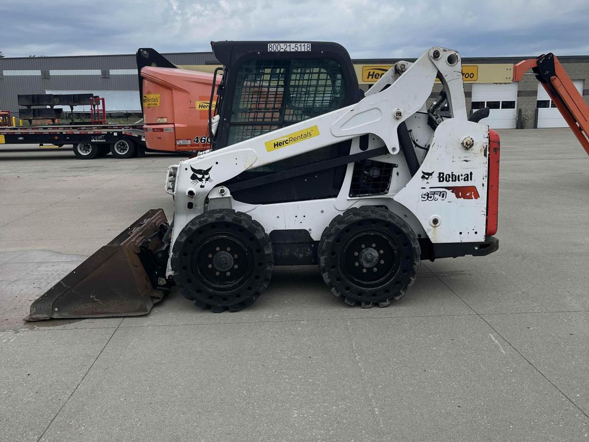 2018 Bobcat S570