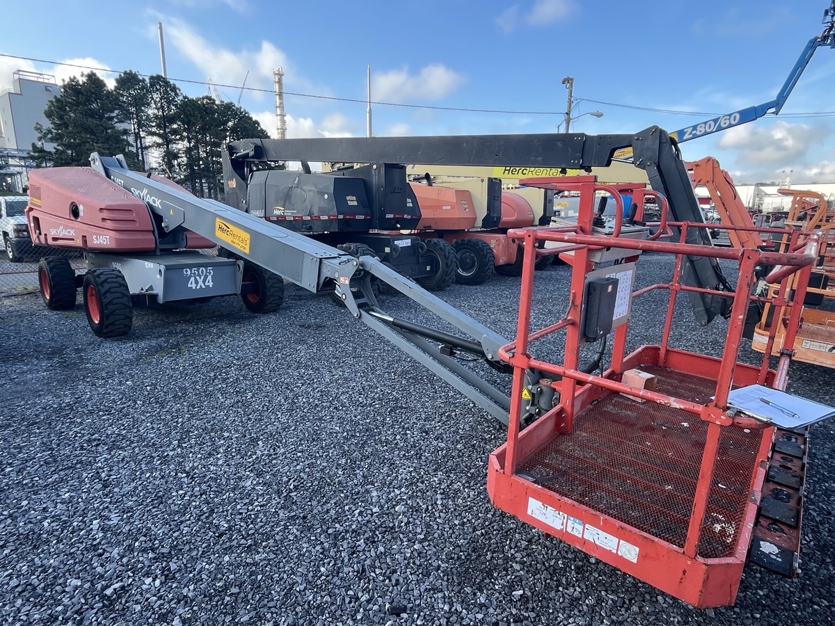 2018 Skyjack SJ45 T