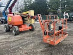 2016 JLG 450AJ