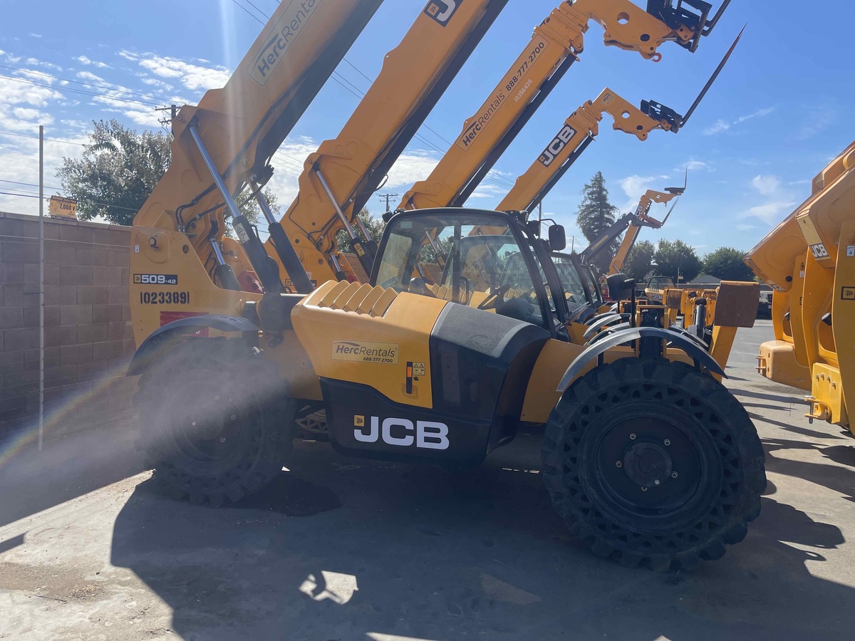 2018 JCB 509-42-1