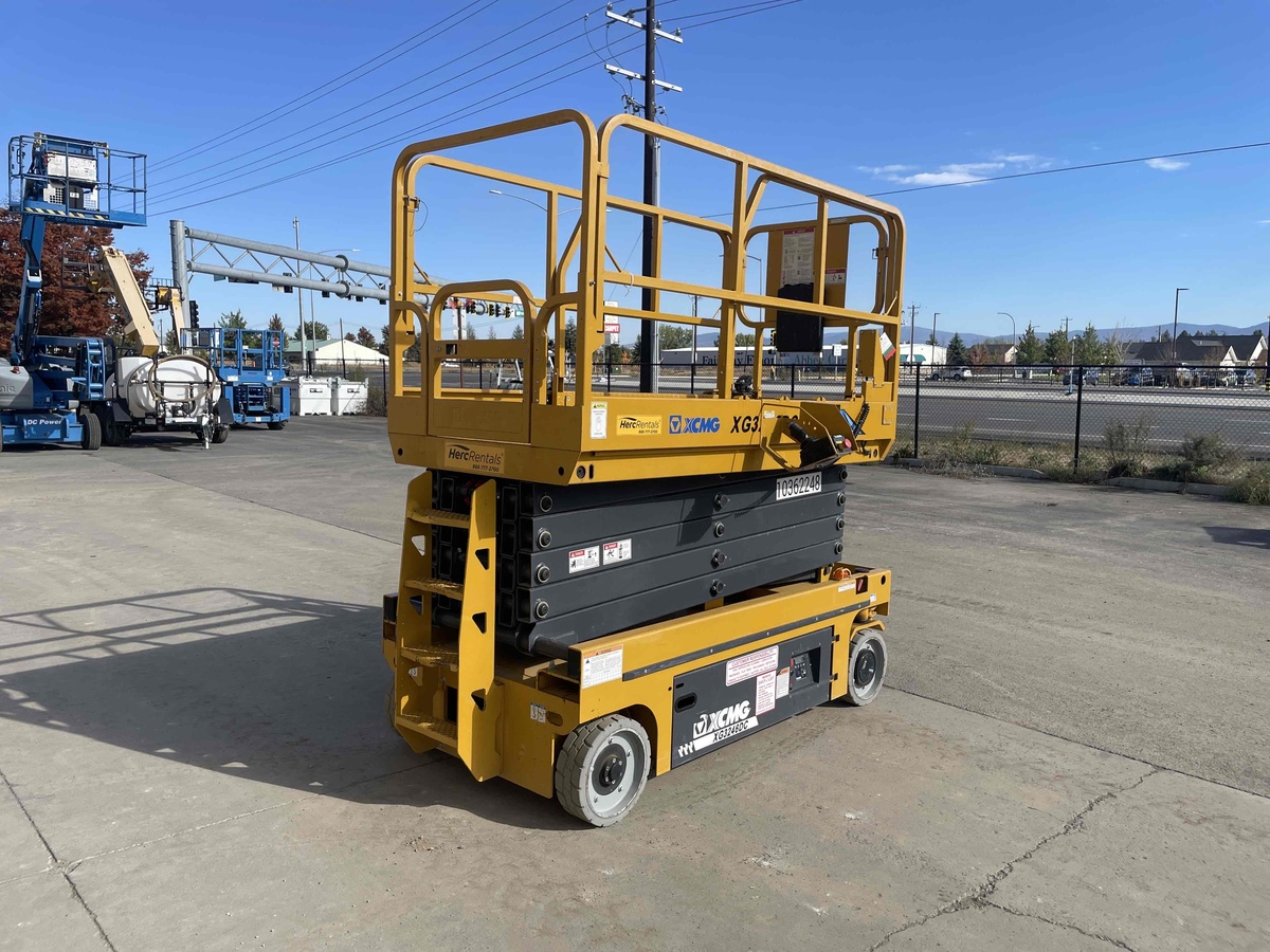 2021 XCMG XG3246DC-2