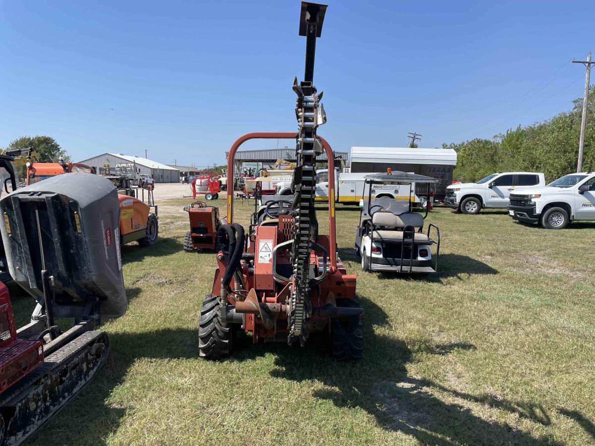 2017 Ditch Witch RT45