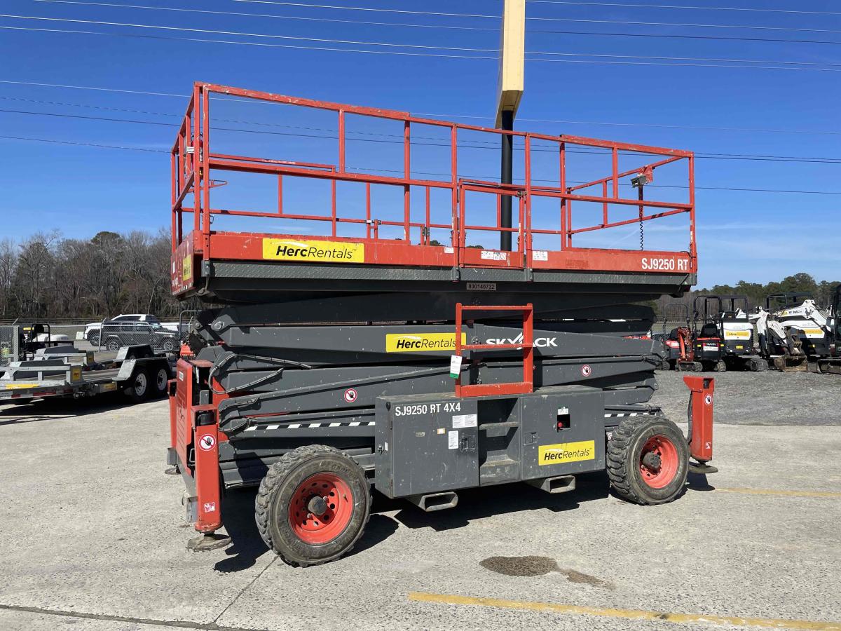 2017 Skyjack SJ9250 RT