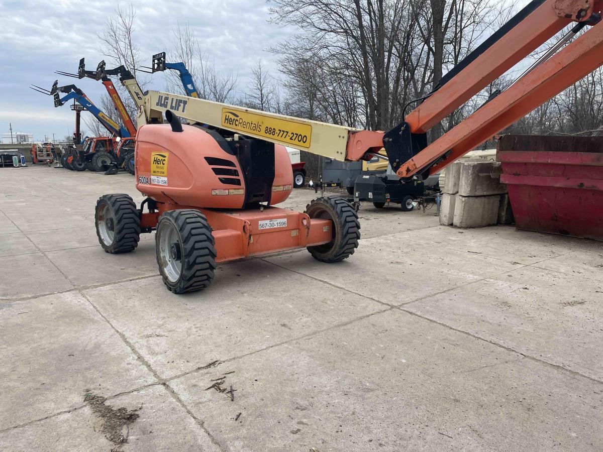 2015 JLG 600AJ