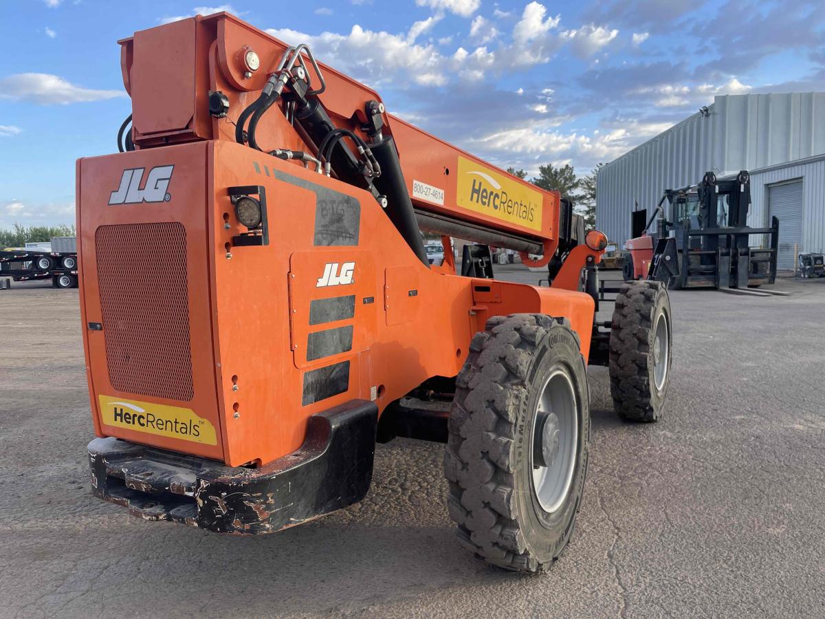 2020 SkyTrak 10042