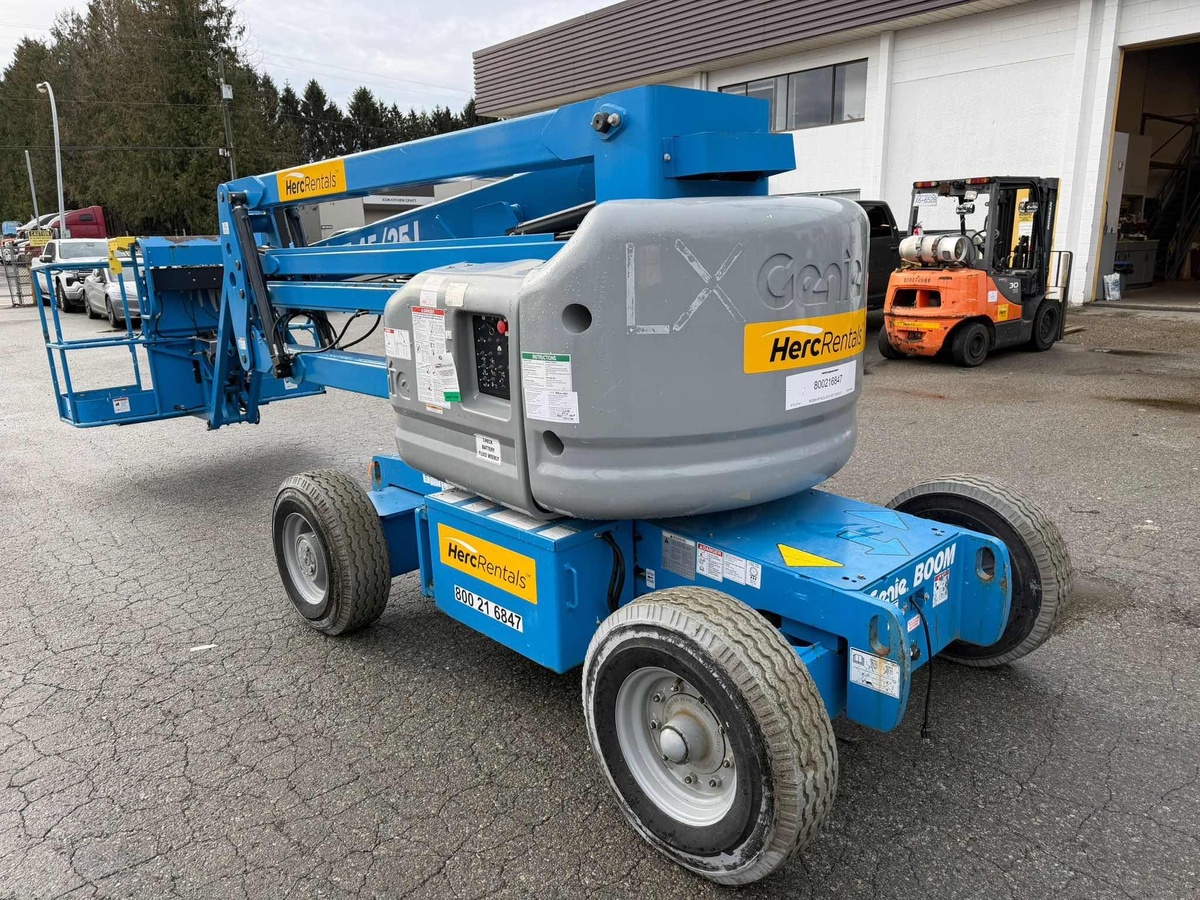 2018 Genie Z-45/25