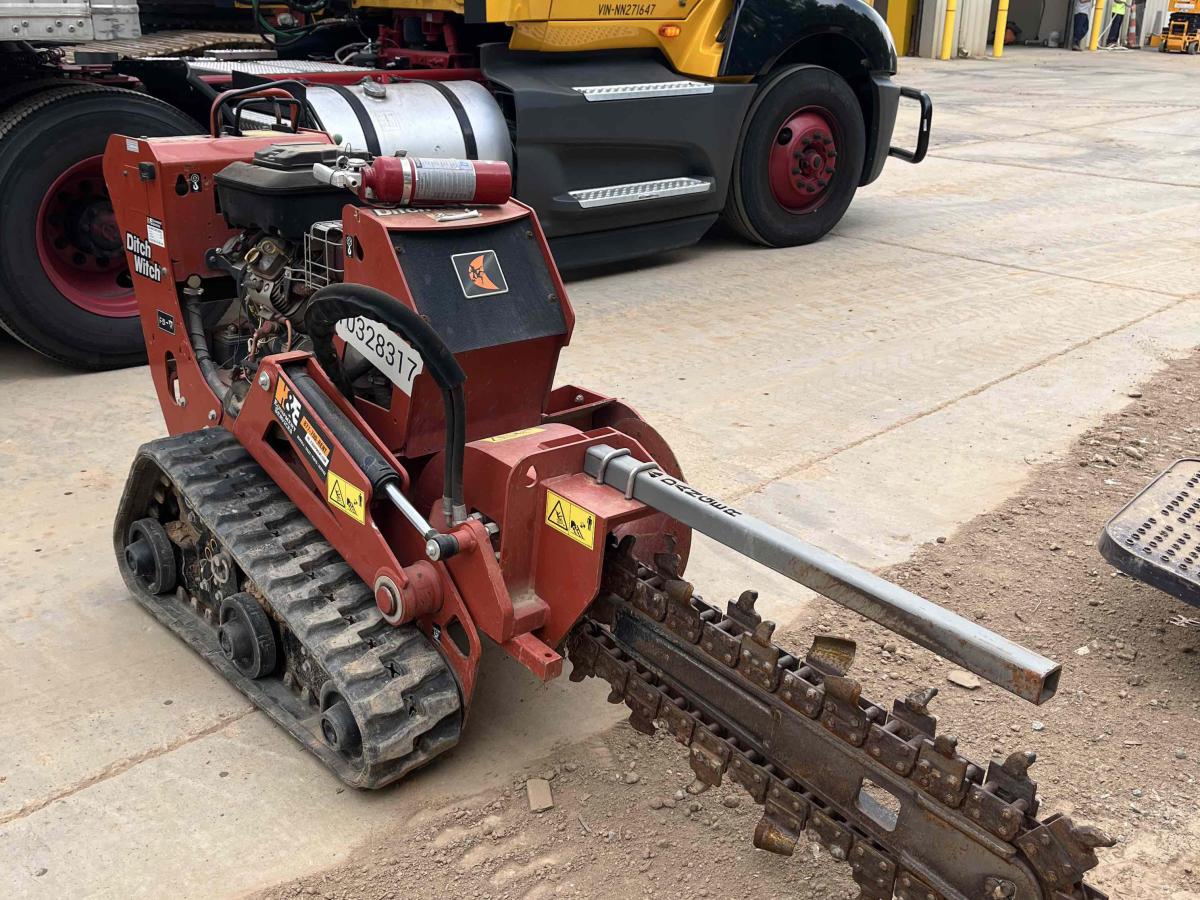 2021 Ditch Witch C16X-2