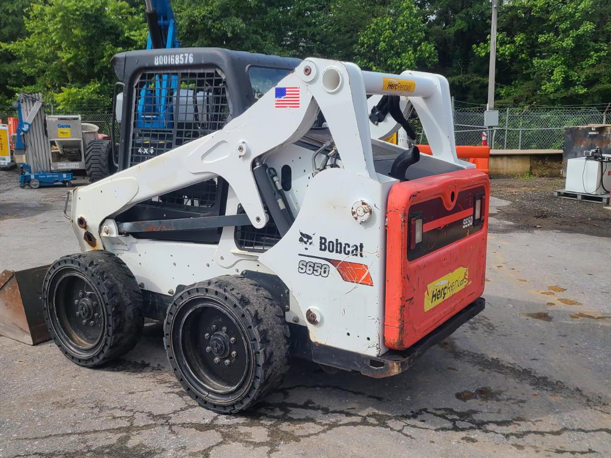 2017 Bobcat S650-13