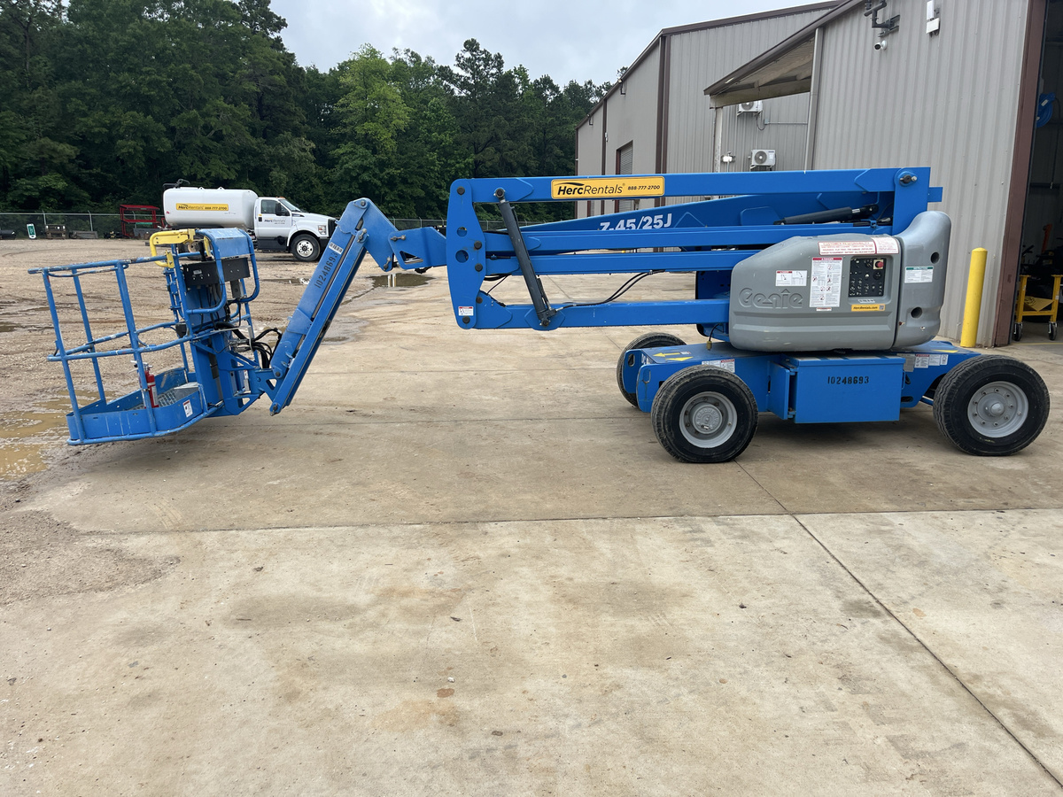 2018 Genie Z-45/25-5