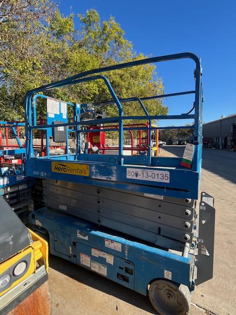 2016 Genie GS-3246