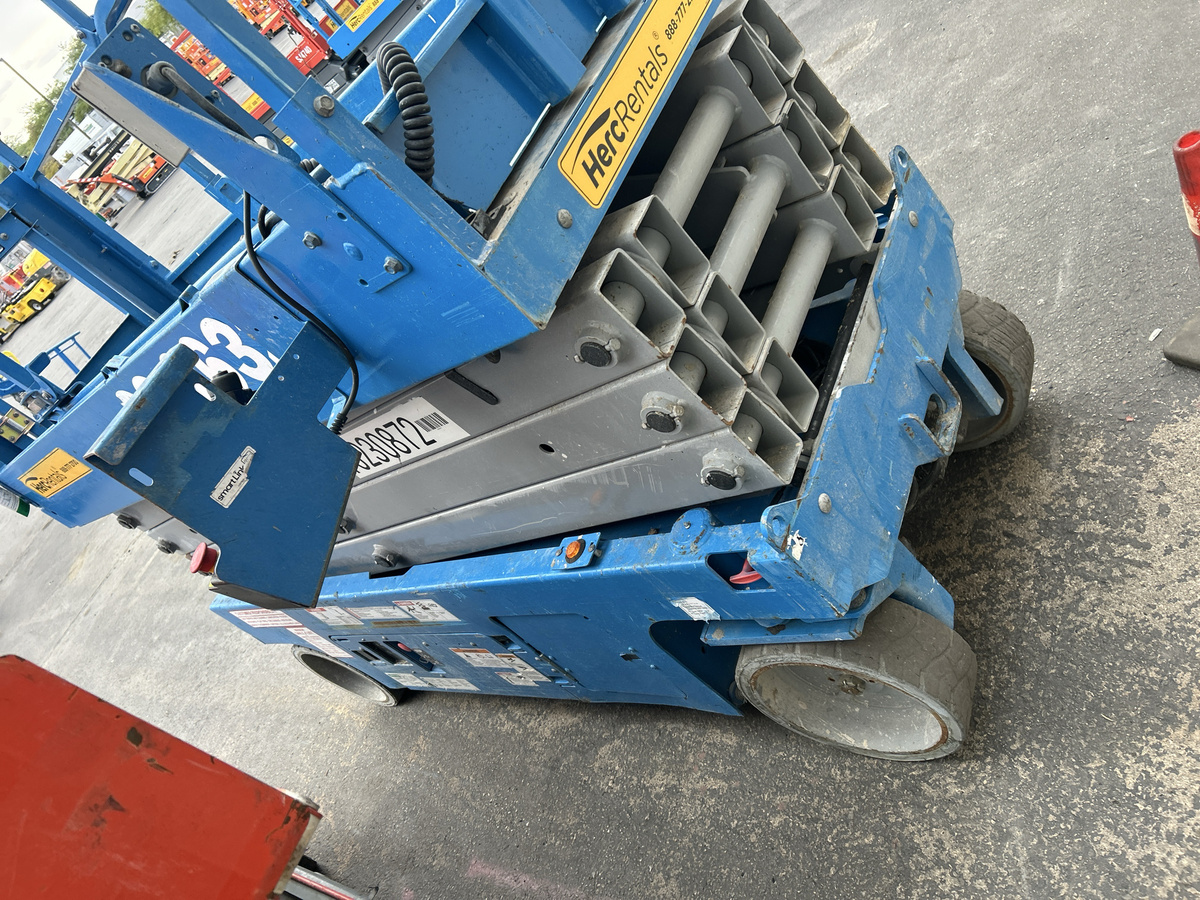 2017 Genie GS-2632-2