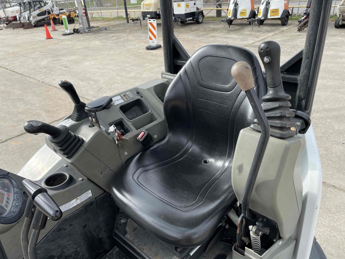 2019 Bobcat E26