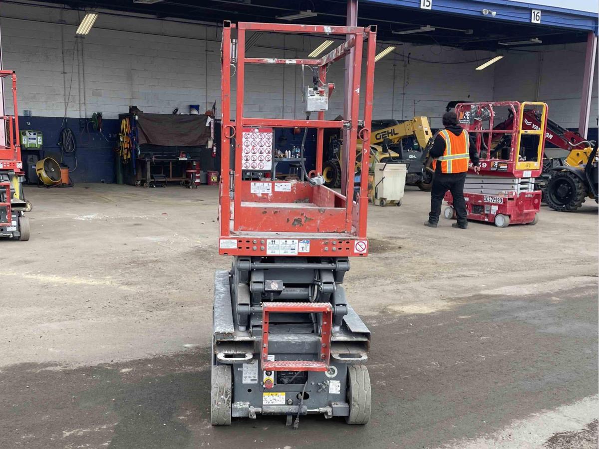 2017 Skyjack SJ3219