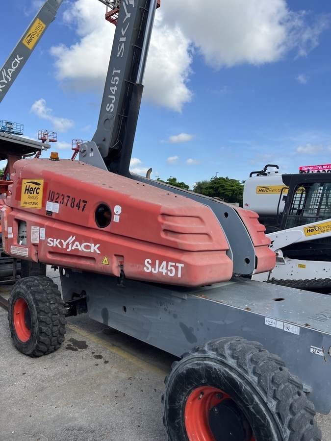 2018 Skyjack SJ45 T