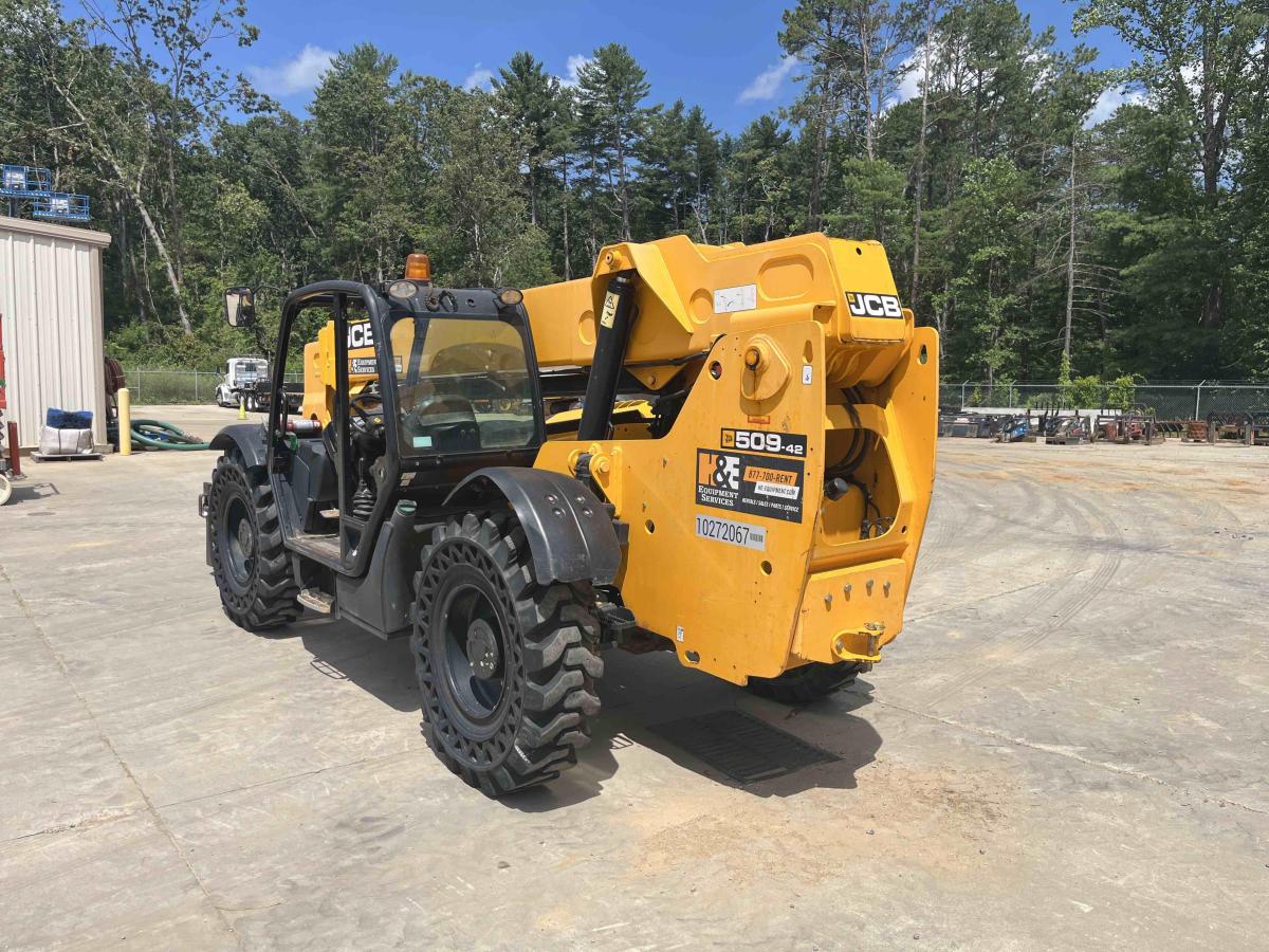 2019 JCB 509-42-8