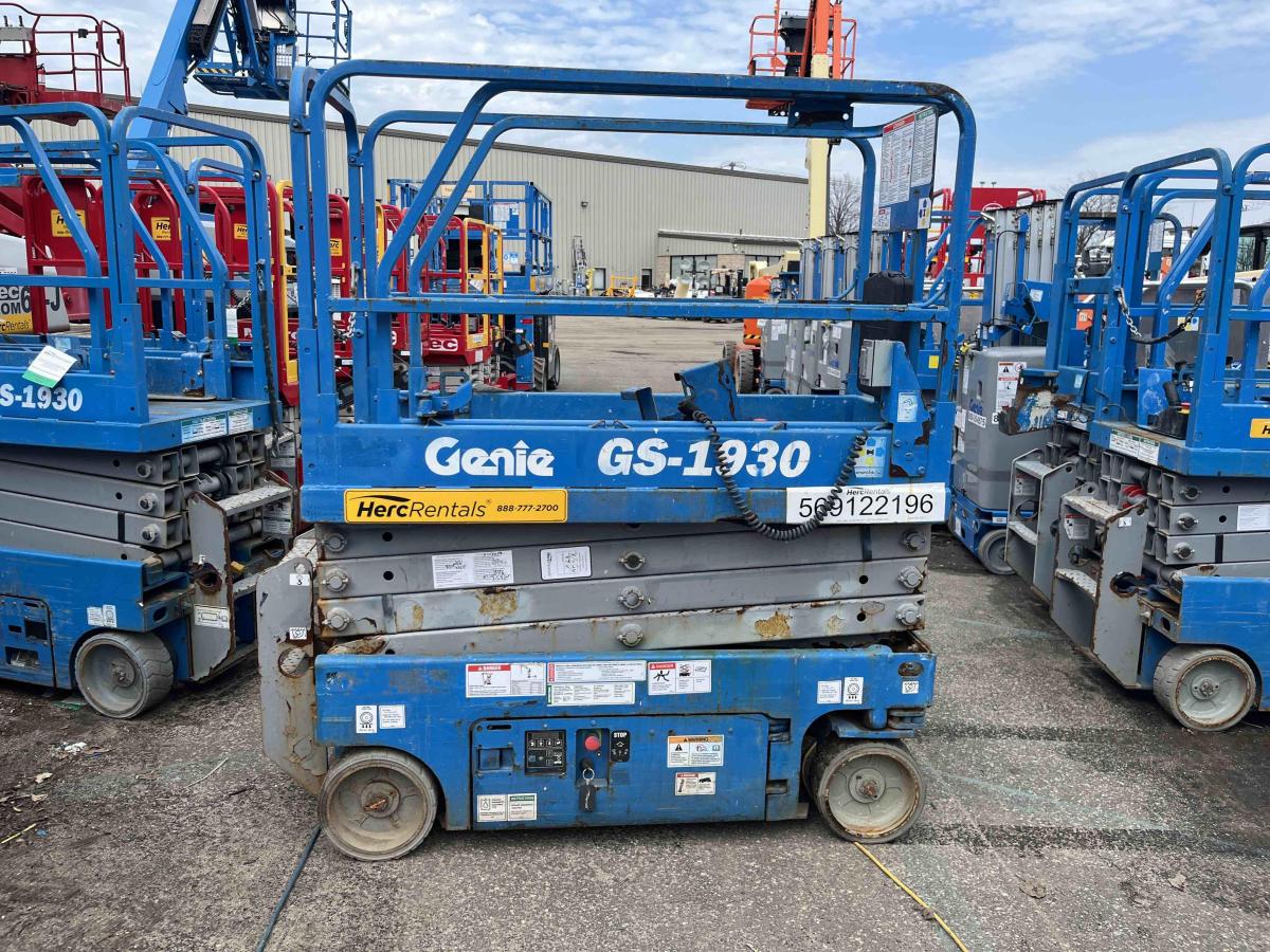 2016 Genie GS-1930
