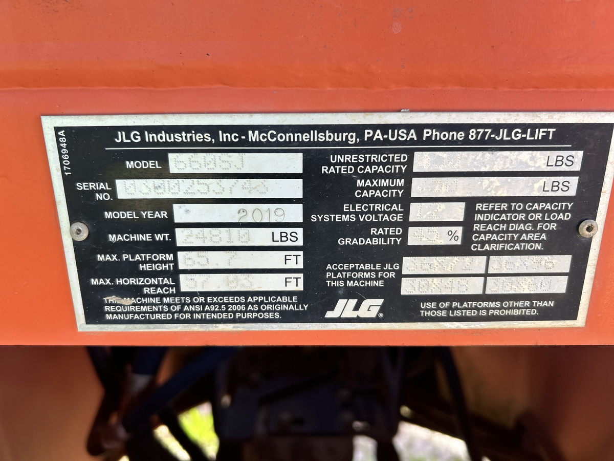 2018 JLG 660SJ-15