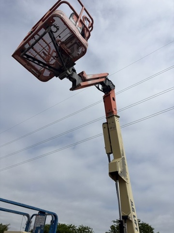 2021 JLG E400AJPN-4