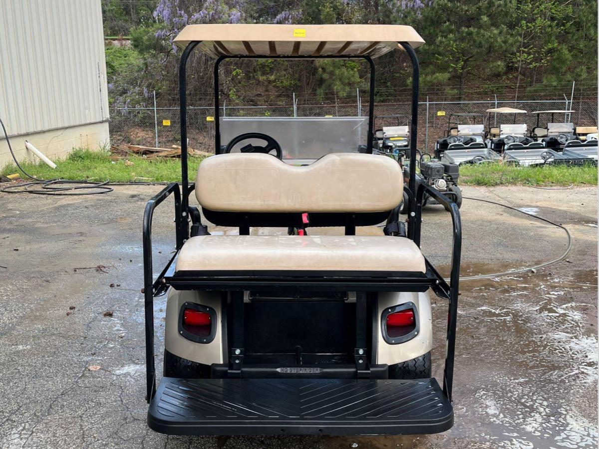 2021 Ez-Go RXV-4