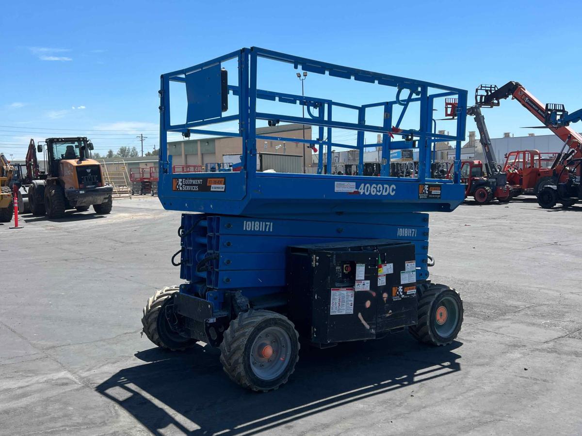 2016 Genie GS-4069 DC
