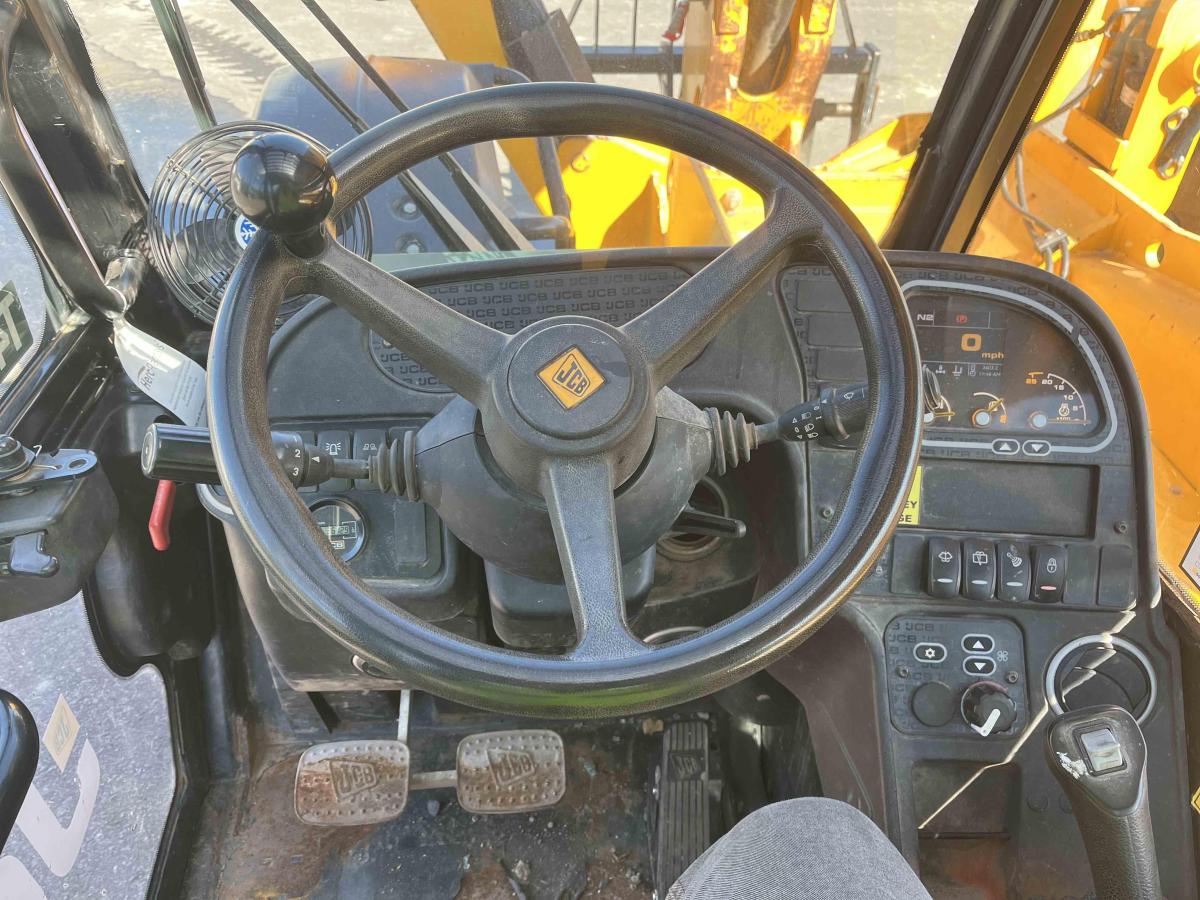2018 JCB 510-56