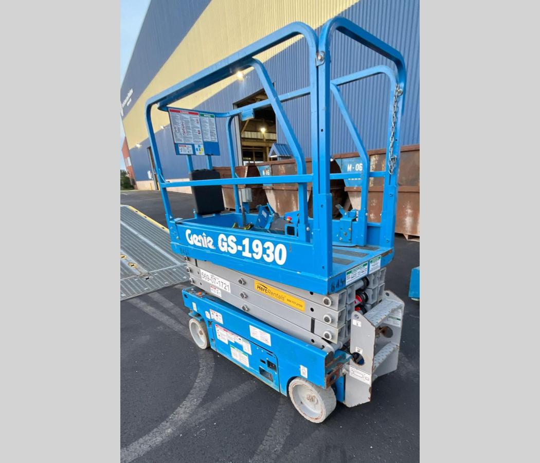 2018 Genie GS-1930-4