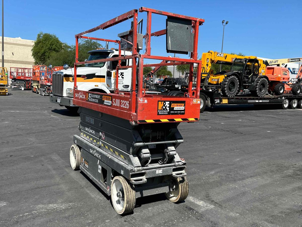 2016 Skyjack SJ3226