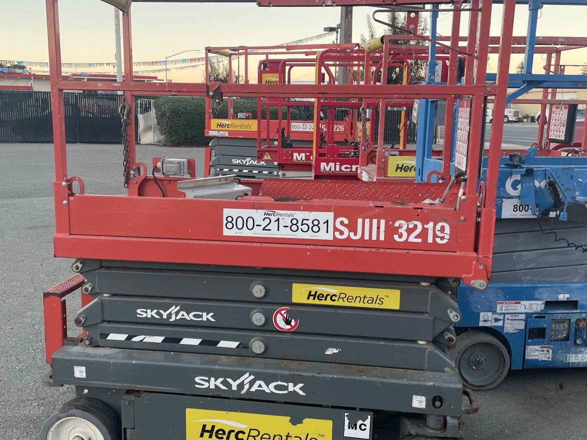 2018 Skyjack SJ3219