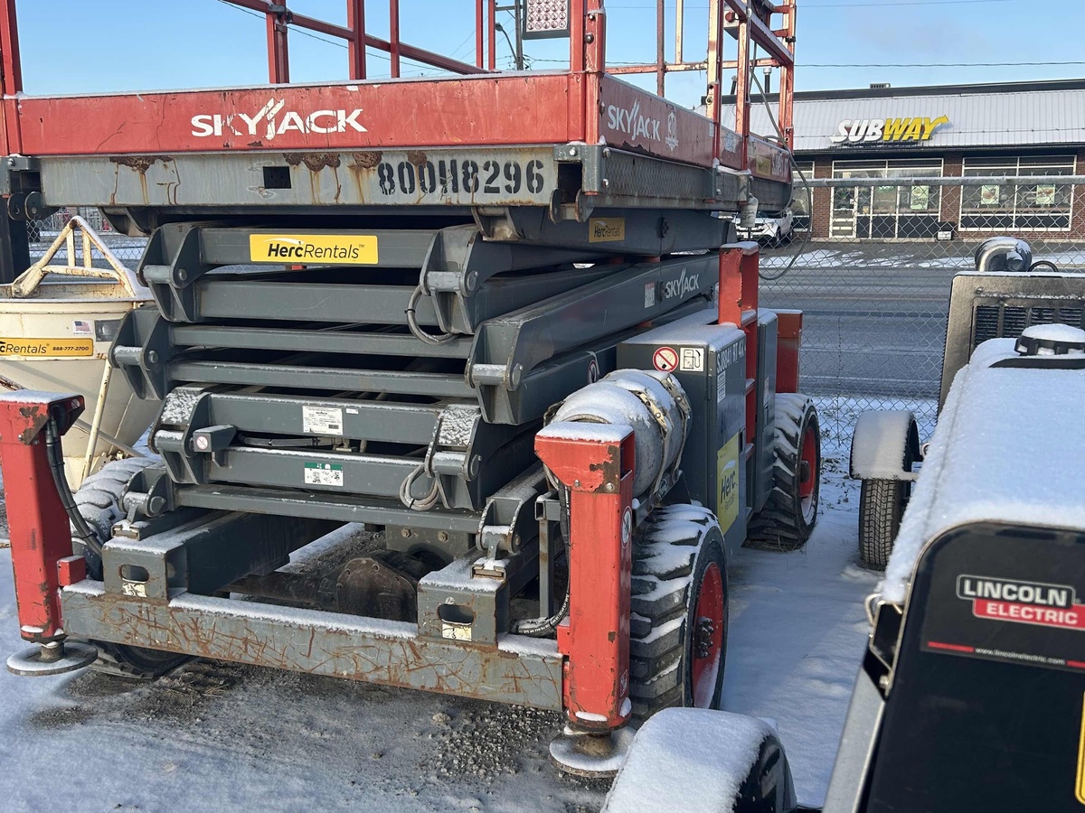 2016 Skyjack SJ8841 RT-8