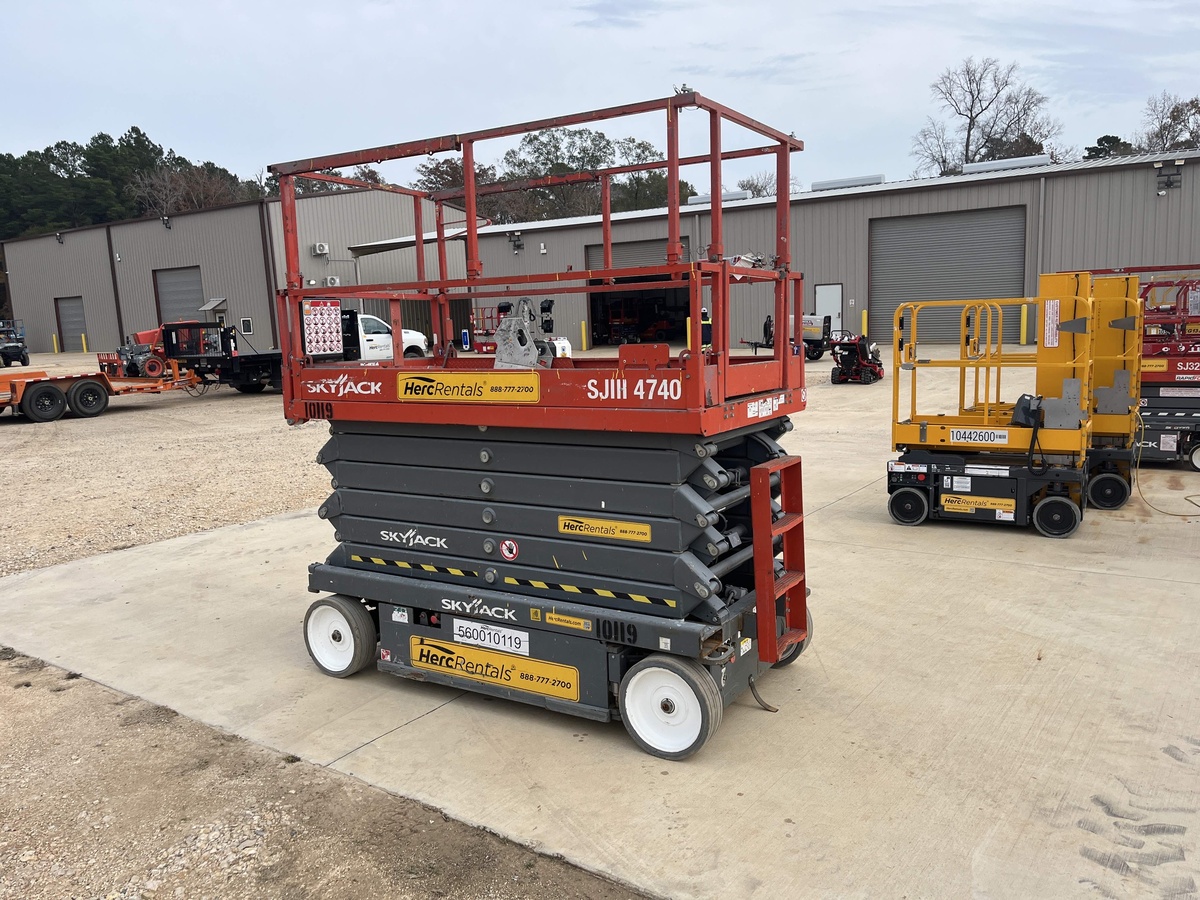 2019 Skyjack SJ4740-3
