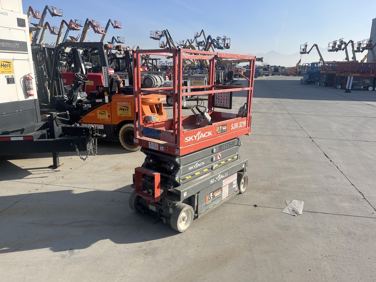 2018 Skyjack SJ3219-4