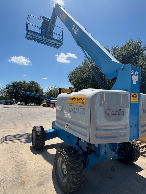 2017 Genie S-45-5