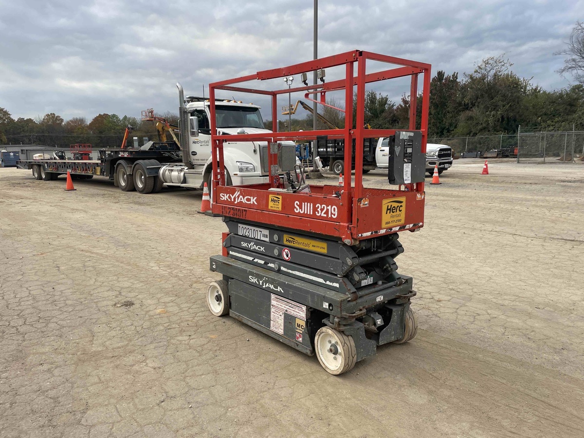 2017 Skyjack SJ3219-3