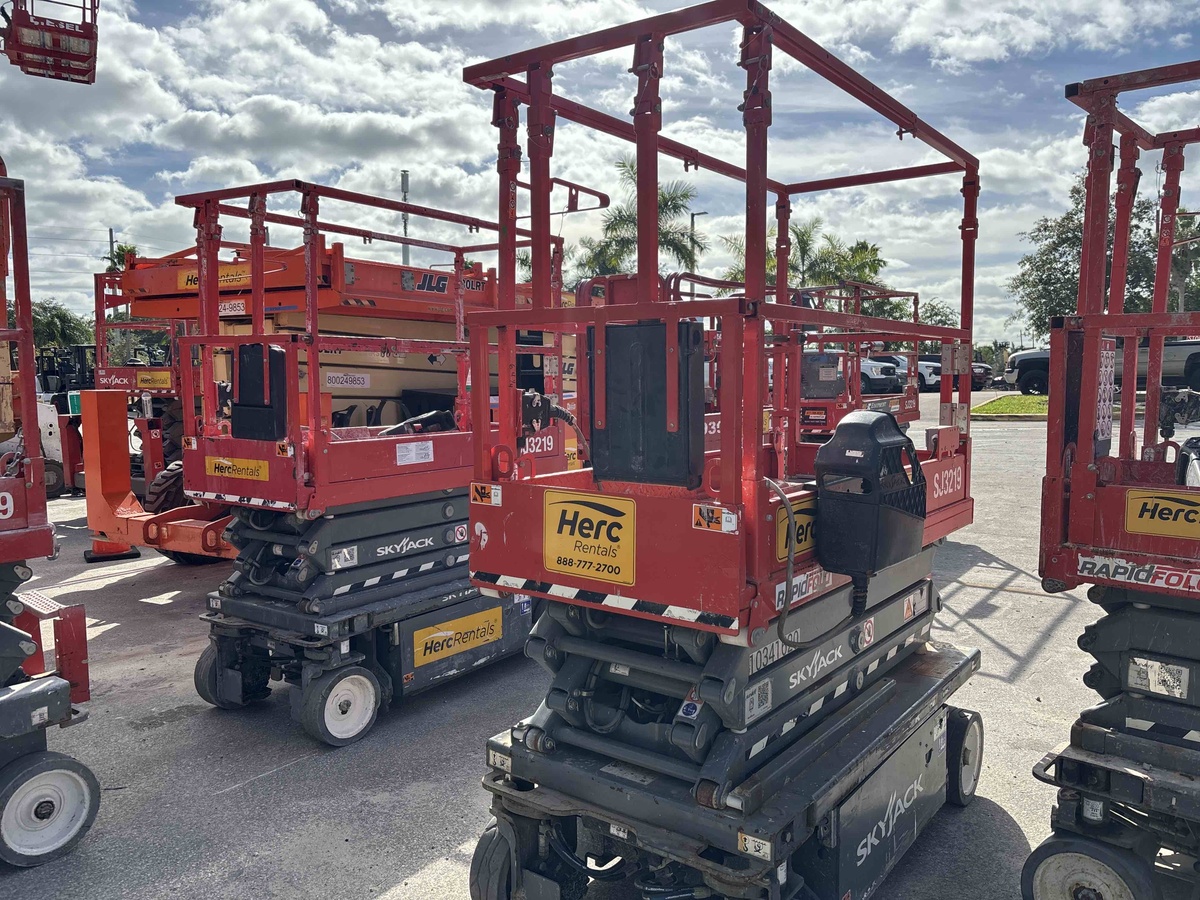 2021 Skyjack SJ3219-2