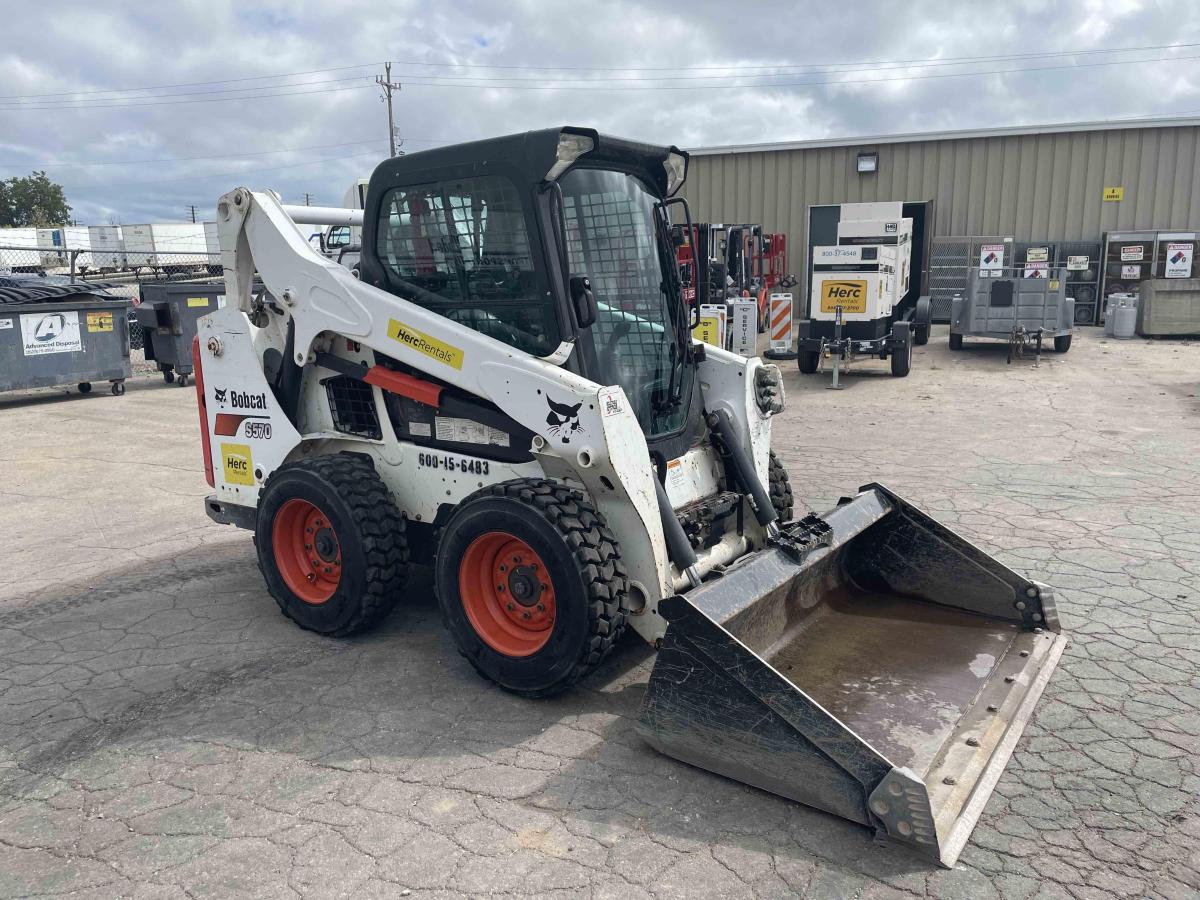 2017 Bobcat S570