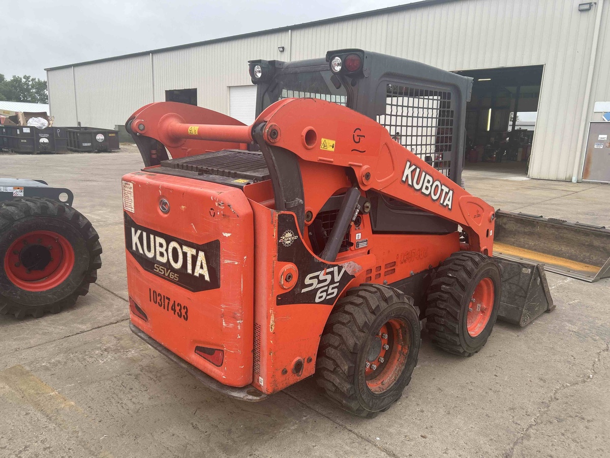 2020 Kubota SSV65-3